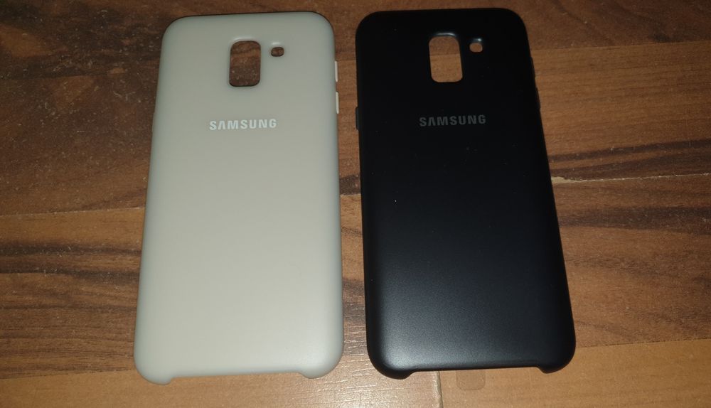Husa noua originala Samsung Dual Layer Cover Galaxy J6 2018 J610