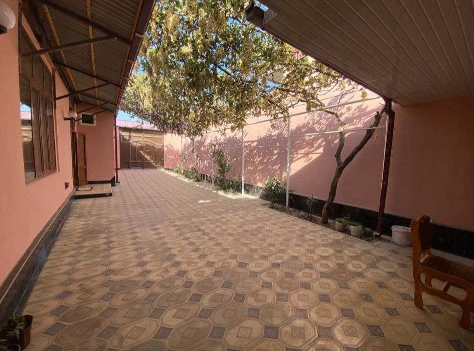 Дом 3,2 сотки 5 комнат в центре города