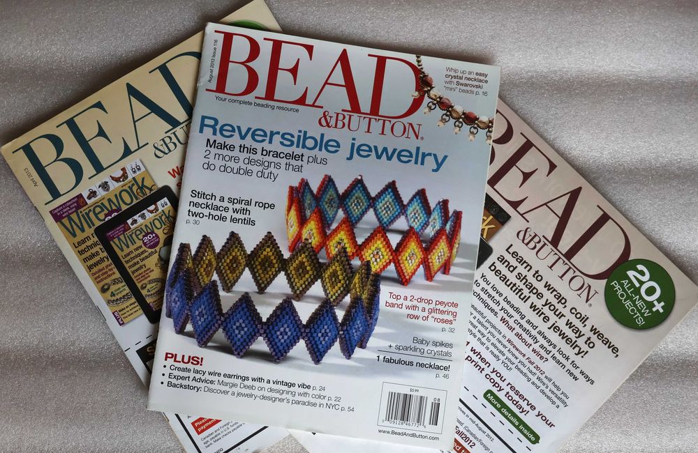 Продавам списания за изработка на бижута с мъниста "Bead and button"