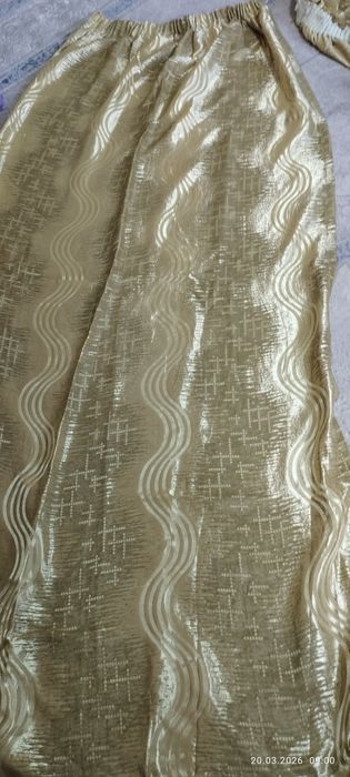 Продам    шторы.