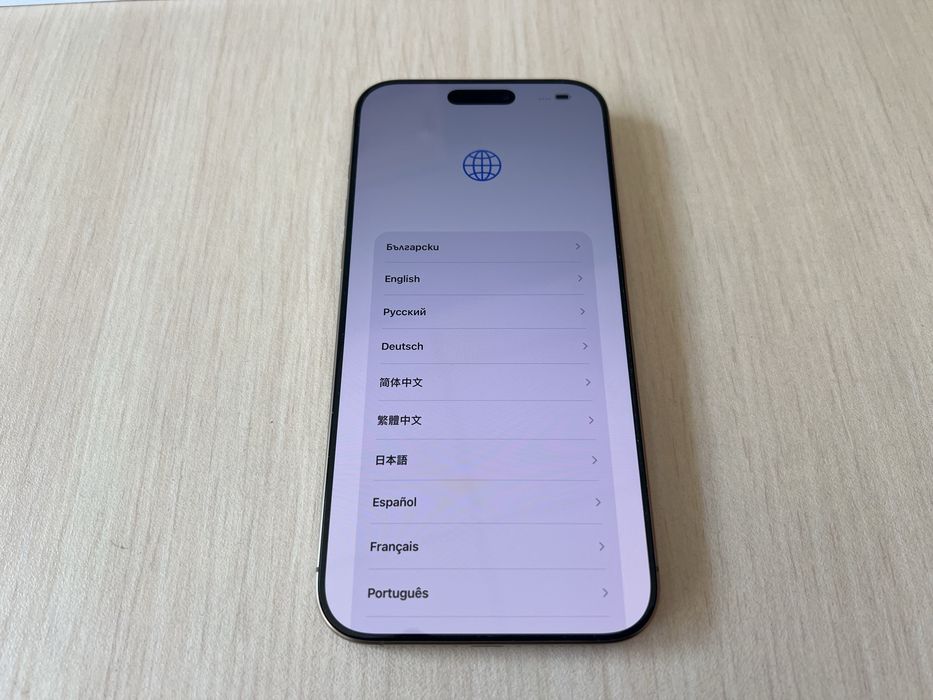 Продавам Apple iPhone 16 Pro Max