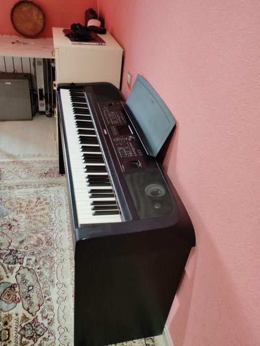 Yamaha Djx 670  почти новый