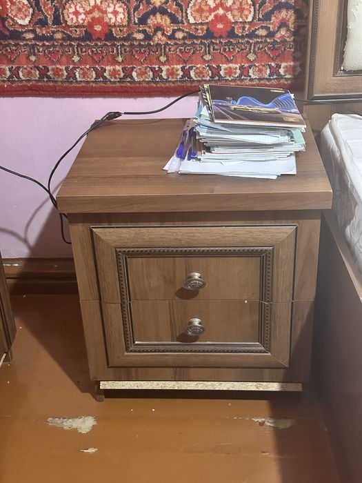 кровать двухспальная , только самовывоз