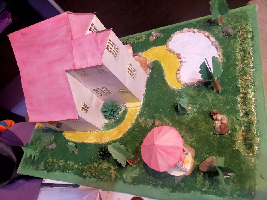 Ресунки и поделки в школу