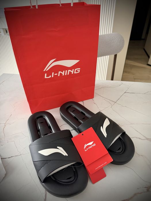 Шлёпанцы Li-Ning