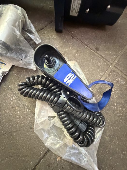 Troliu acționate electric