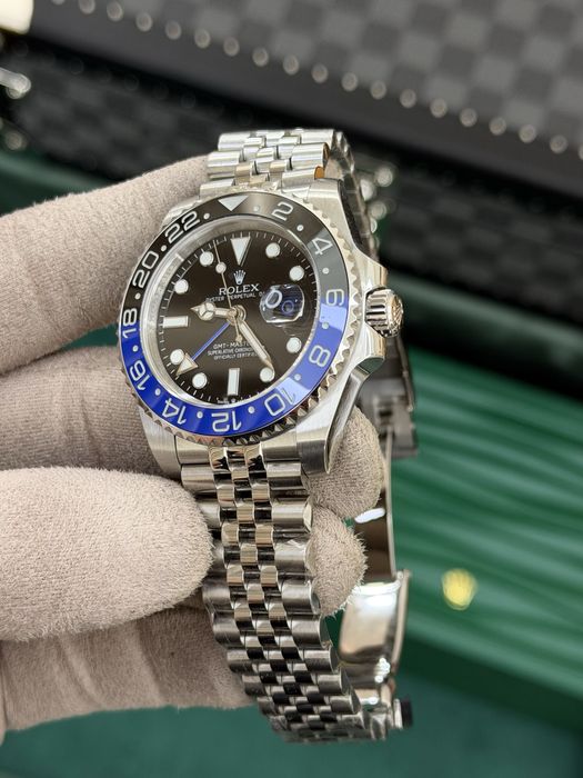 Rolex GMT-Master II Batman 40mm Jubilee