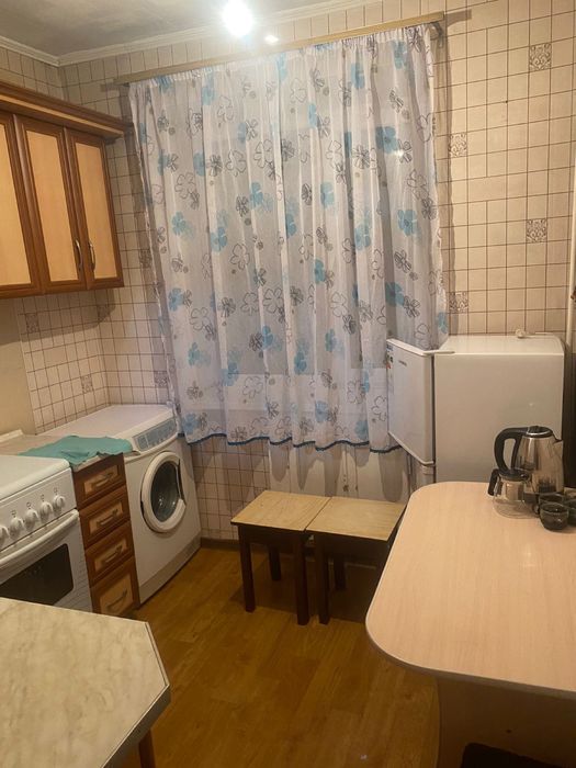 Сдаеться квартира по суточно