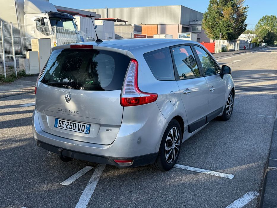 RENAULT Grand Scenic 2012 — imagine 3