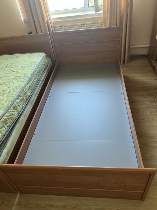 Продам срочно 2 кровати