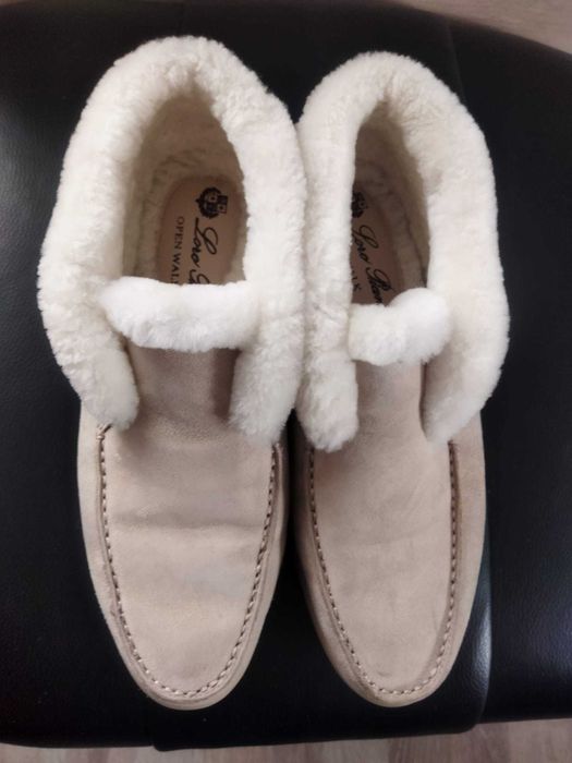 Posete Chanel si incaltaminte de firma