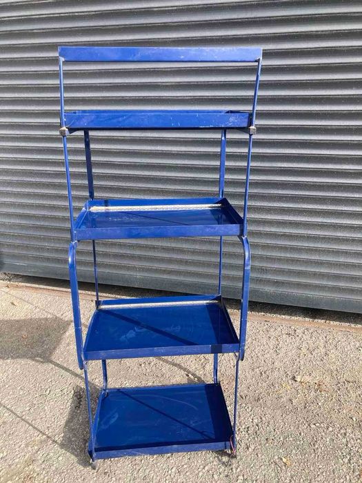 Продава се: Метални сини стелажи – малки и големи