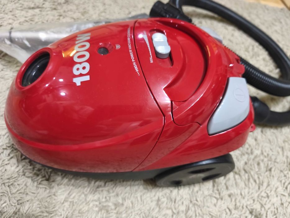 прахосмукачка Daewoo 1800W