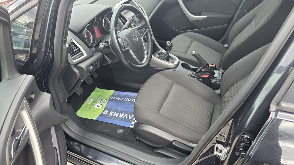 OPEL Astra 2012 — imagine 5