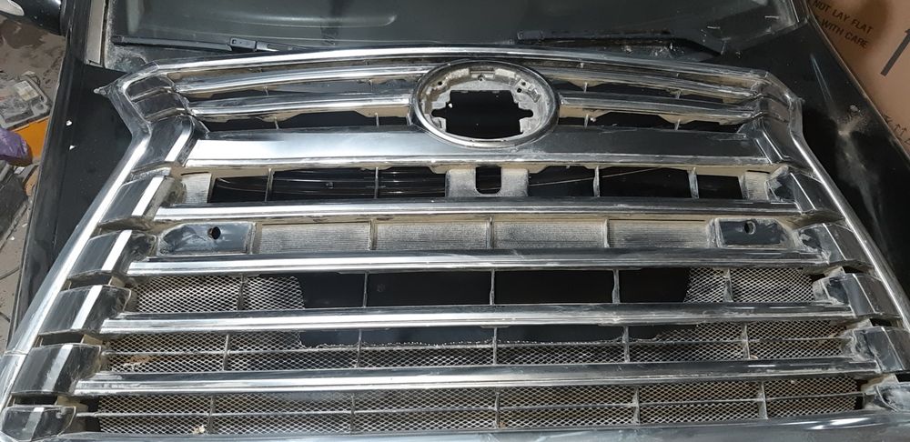 Решётка лексус 570 с 2015 года