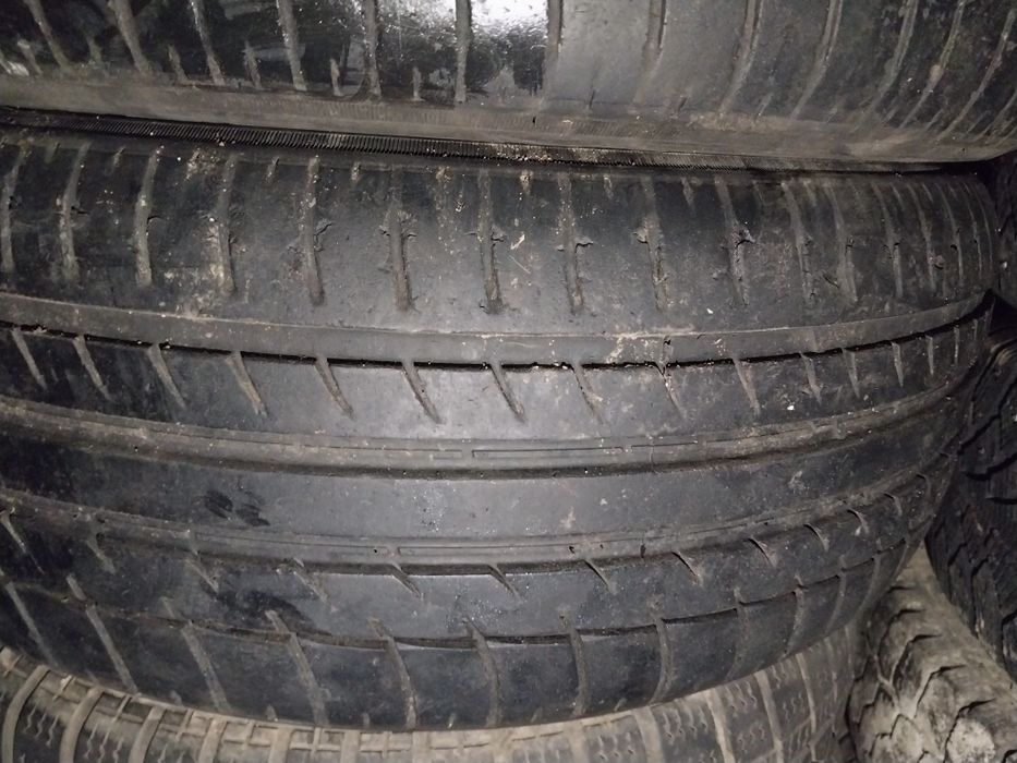 4 шины Triangle 215 55 R17.