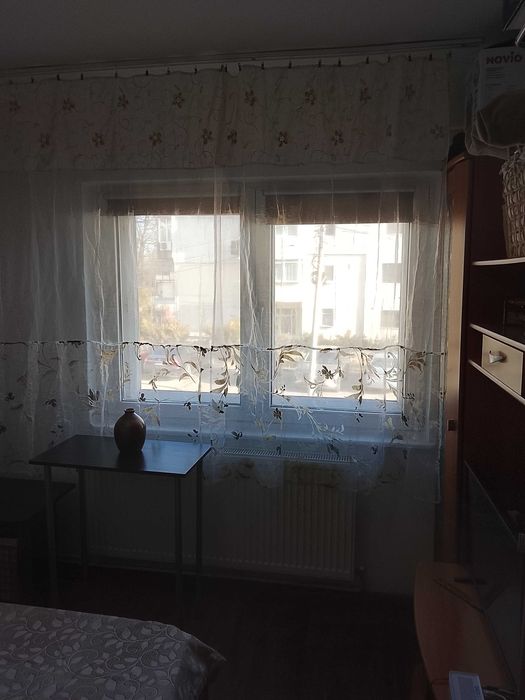 Vand garsoniera in Plopeni