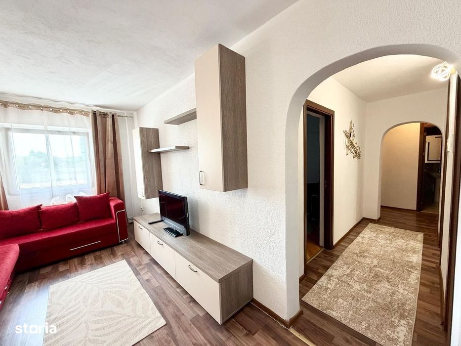 Apartament 4 camere de închiriat – 100 mp – 2 băi – zona Centrală