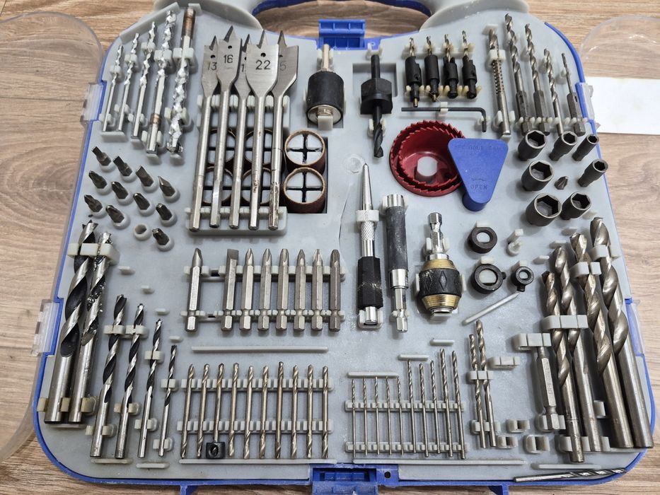 Продам набор сверл