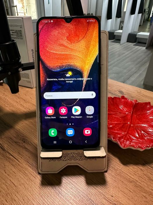 Продам рабочие телефоны