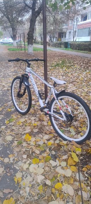 Vând bicicletă galano 29