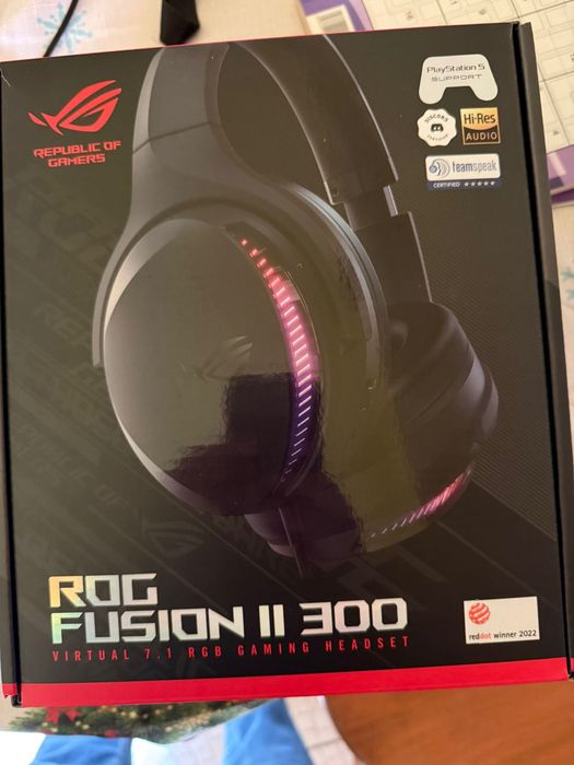 Casti gaming Asus ROG Fusion II 300