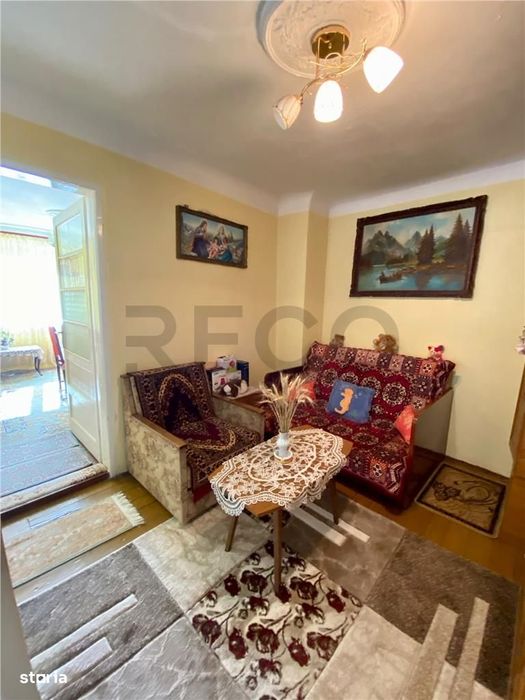 RECO Casa cu 3 camere in Rogerius