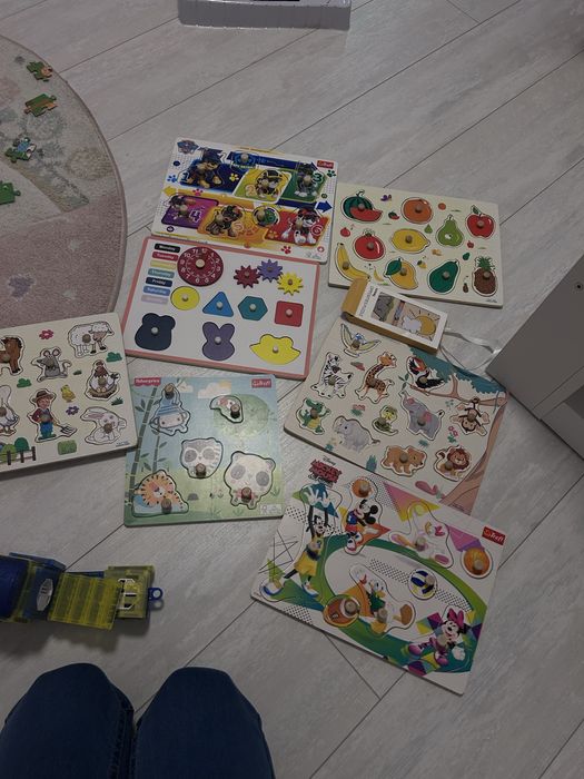 Дървен пъзел за бебе