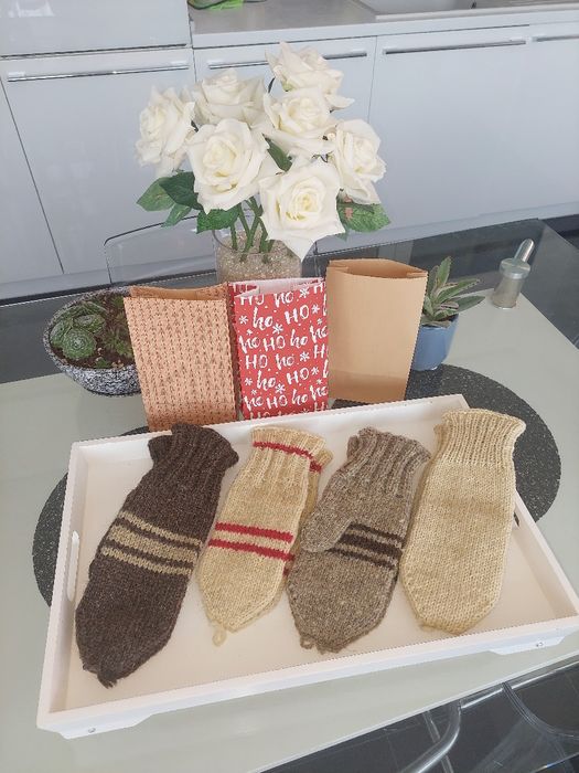 НОВИ Ръчно плетени вълнени ръкавици на СТРАХОТНА ЦЕНА