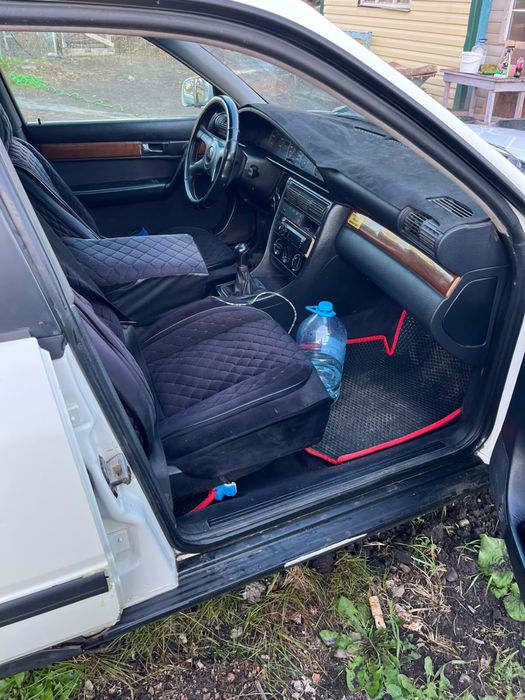 Продам audi c4 1992 года