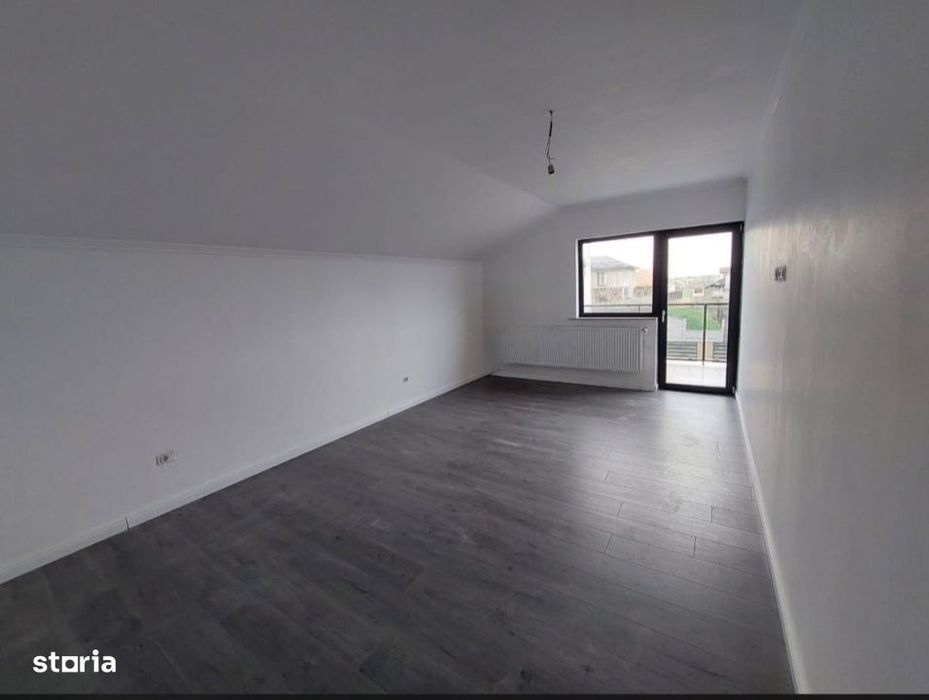 Casa cu finisaje, 216 mp, zona Parcul Romanescu