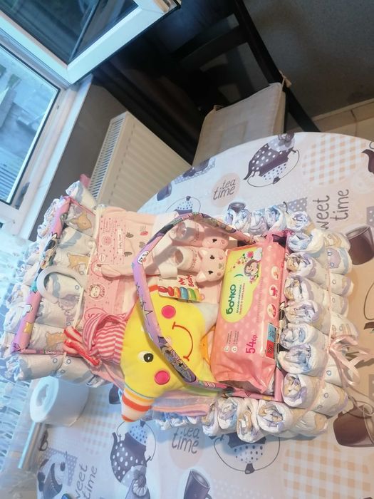 Количка от памперси