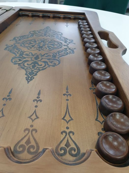 Нарды отличный подарок для близких