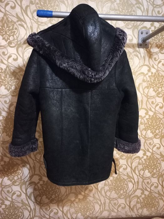 Дубленка натуральная на мальчика 13-14лет