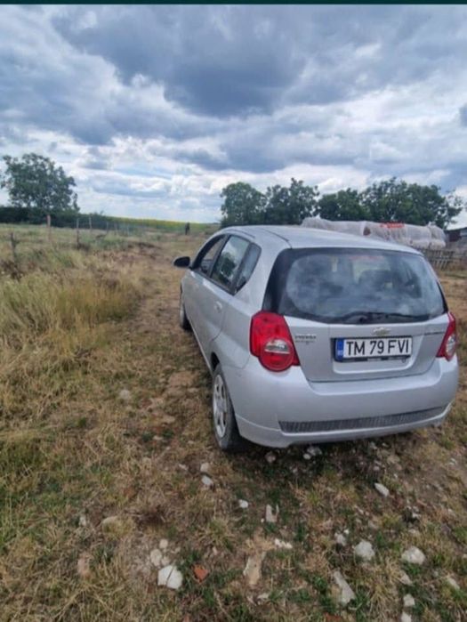Vand masina chevrolet