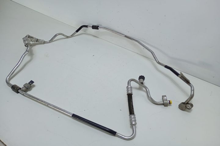 Conducta  clima AC 915173303 BMW Seria 3 E90/E91/E92/E93 (facelift) s