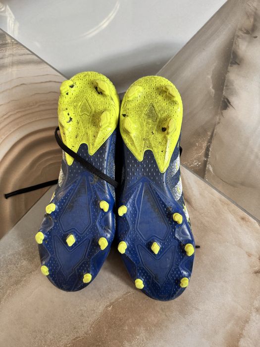 Бутонки Адидас Predator