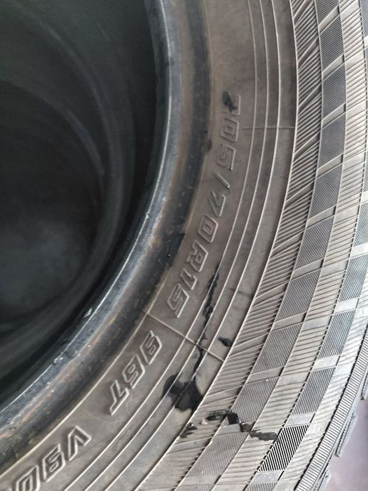 205/70/15" Yokohama 4бр.гуми дот2023