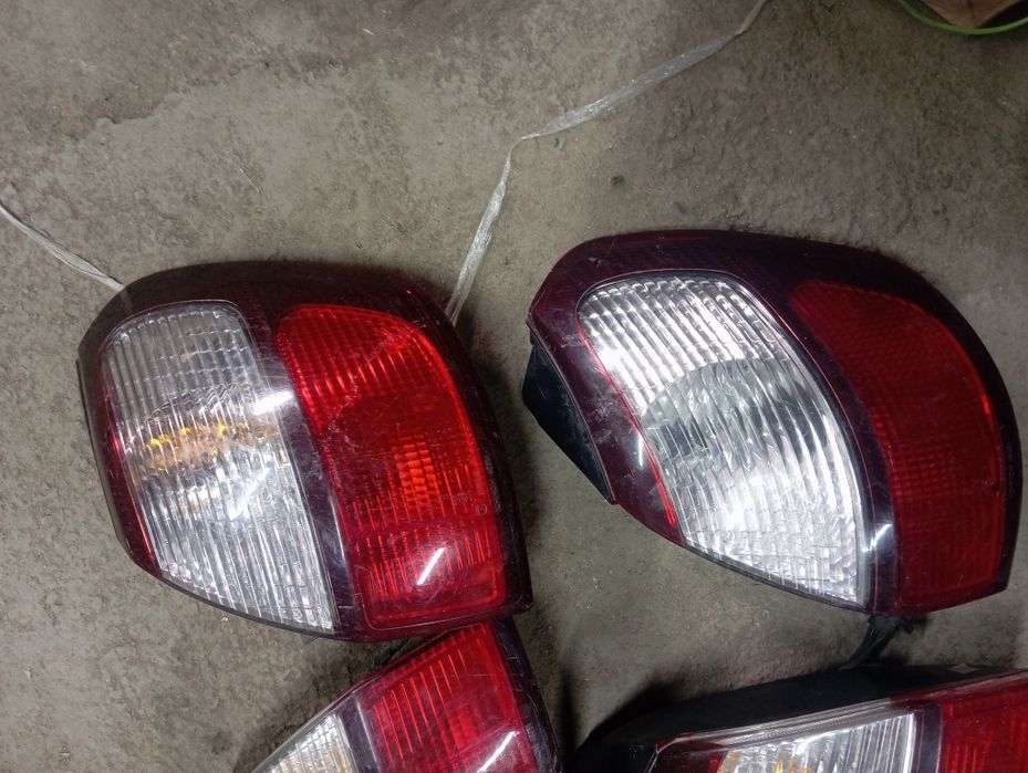 Фонари Subaru Outback Legacy 99-02 год