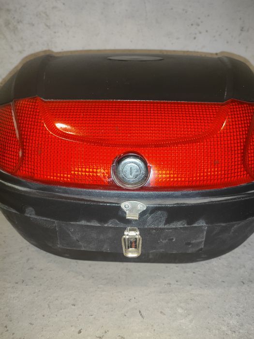 Багажник для мото