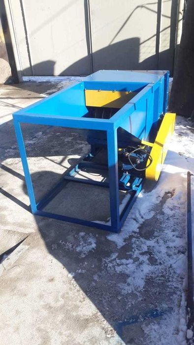 Продам сенорезку 220 Вольт 3 КВт