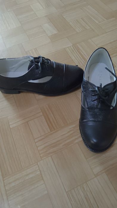 Новые туфли на девочку