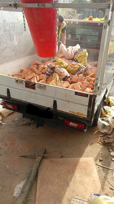 Debarasez evacuez debarasari mutari apartamente evacuez moloz mobila