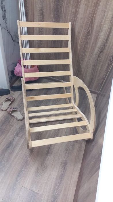 Продам кресло-качалку