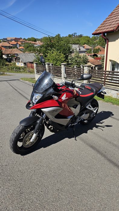 Honda VFR800X Crossrunner RC60