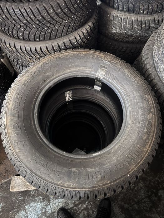 Шины  зимны  215/70/16