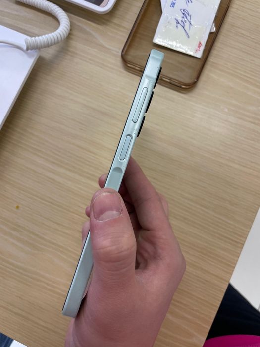 Продам самсунг а16