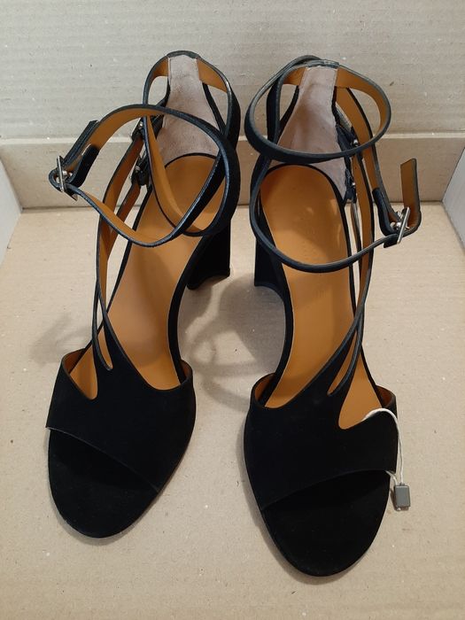 Продам босоножки Италия 36 размер.