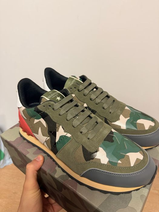 Valentino rockrunner