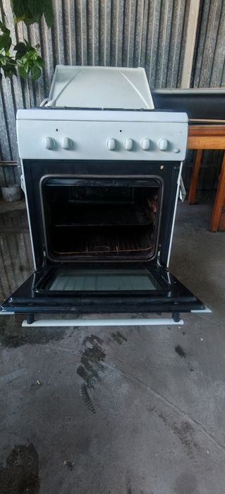 Продам газплиту                     ,